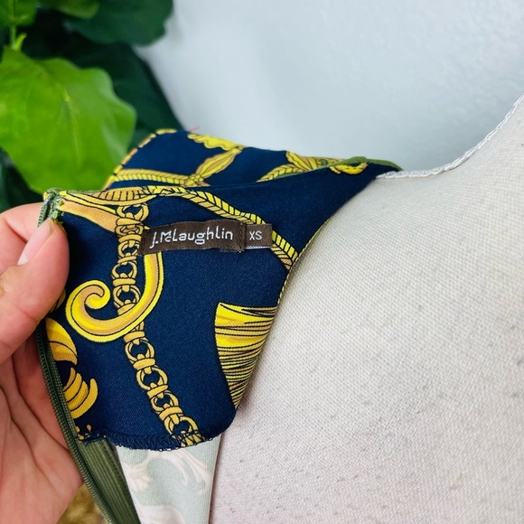 J. McLaughlin Baroque Gold Chain Print 3/4 Sleeve Mini Dress - Picture 5 of 6